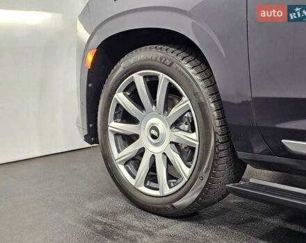 Серый Кадиллак Эскалейд, объемом двигателя 6.2 л и пробегом 34 тыс. км за 119999 $, фото 38 на Automoto.ua