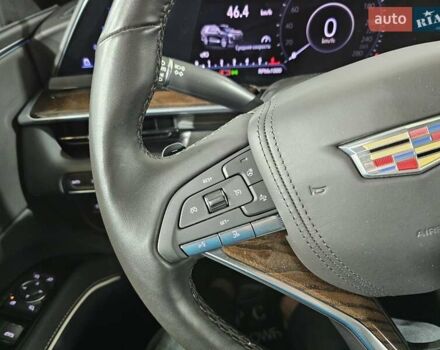 Серый Кадиллак Эскалейд, объемом двигателя 6.2 л и пробегом 34 тыс. км за 119999 $, фото 33 на Automoto.ua