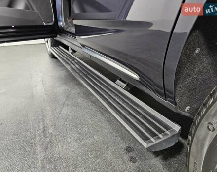 Серый Кадиллак Эскалейд, объемом двигателя 6.2 л и пробегом 34 тыс. км за 119999 $, фото 37 на Automoto.ua