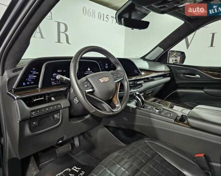 Серый Кадиллак Эскалейд, объемом двигателя 6.2 л и пробегом 34 тыс. км за 119999 $, фото 21 на Automoto.ua