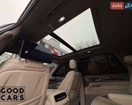 Серый Кадиллак Эскалейд, объемом двигателя 6.16 л и пробегом 41 тыс. км за 112000 $, фото 39 на Automoto.ua