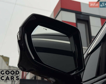 Серый Кадиллак Эскалейд, объемом двигателя 6.16 л и пробегом 41 тыс. км за 112000 $, фото 41 на Automoto.ua