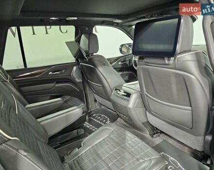 Серый Кадиллак Эскалейд, объемом двигателя 6.2 л и пробегом 34 тыс. км за 119999 $, фото 11 на Automoto.ua