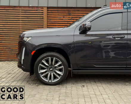 Серый Кадиллак Эскалейд, объемом двигателя 6.16 л и пробегом 41 тыс. км за 112000 $, фото 12 на Automoto.ua