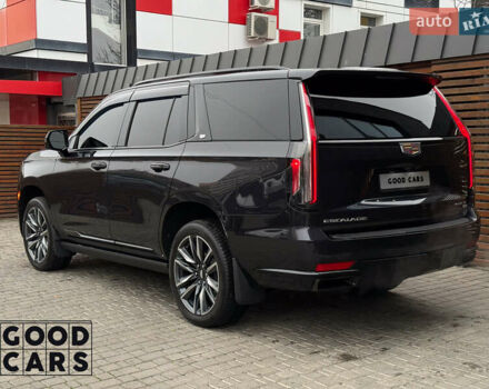 Серый Кадиллак Эскалейд, объемом двигателя 6.16 л и пробегом 41 тыс. км за 112000 $, фото 4 на Automoto.ua