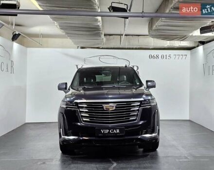 Серый Кадиллак Эскалейд, объемом двигателя 6.2 л и пробегом 34 тыс. км за 119999 $, фото 2 на Automoto.ua