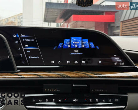 Серый Кадиллак Эскалейд, объемом двигателя 6.16 л и пробегом 41 тыс. км за 112000 $, фото 32 на Automoto.ua