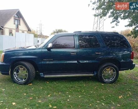 Зелений Каділак Ескалейд, об'ємом двигуна 6 л та пробігом 160 тис. км за 15000 $, фото 4 на Automoto.ua