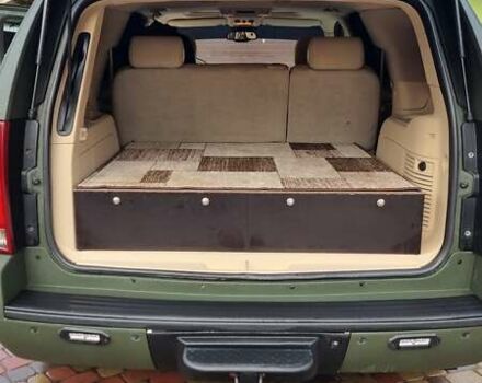 Зеленый Кадиллак Эскалейд, объемом двигателя 6.2 л и пробегом 252 тыс. км за 15000 $, фото 18 на Automoto.ua