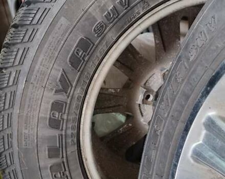 Зеленый Кадиллак Эскалейд, объемом двигателя 6.2 л и пробегом 252 тыс. км за 15000 $, фото 27 на Automoto.ua