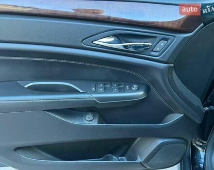 Черный Кадиллак СРХ, объемом двигателя 2.99 л и пробегом 30 тыс. км за 9650 $, фото 30 на Automoto.ua