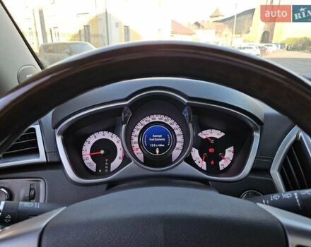 Чорний Каділак SRX, об'ємом двигуна 2.99 л та пробігом 209 тис. км за 11900 $, фото 13 на Automoto.ua