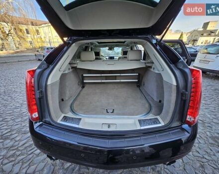 Чорний Каділак SRX, об'ємом двигуна 2.99 л та пробігом 209 тис. км за 11900 $, фото 11 на Automoto.ua