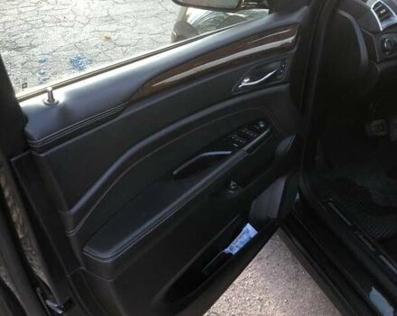 Черный Кадиллак СРХ, объемом двигателя 3.56 л и пробегом 190 тыс. км за 14000 $, фото 7 на Automoto.ua