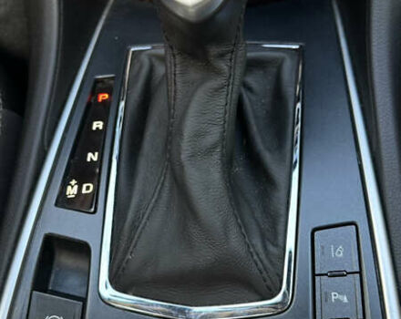 Черный Кадиллак СРХ, объемом двигателя 3.6 л и пробегом 189 тыс. км за 12300 $, фото 14 на Automoto.ua