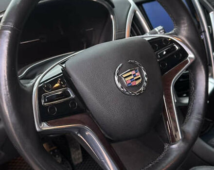 Чорний Каділак SRX, об'ємом двигуна 3.6 л та пробігом 192 тис. км за 12000 $, фото 15 на Automoto.ua
