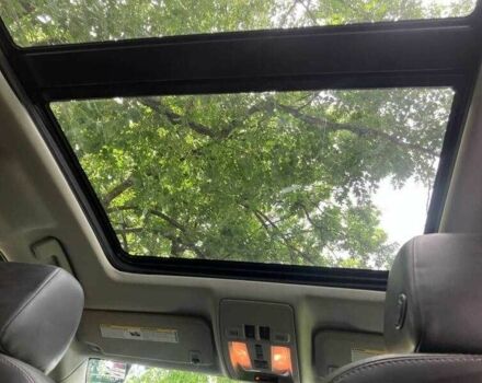 Чорний Каділак SRX, об'ємом двигуна 3.6 л та пробігом 64 тис. км за 3600 $, фото 13 на Automoto.ua