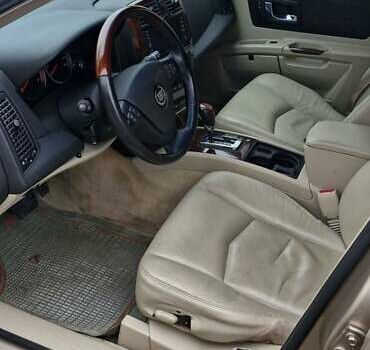 Желтый Кадиллак СРХ, объемом двигателя 3.6 л и пробегом 54 тыс. км за 6700 $, фото 3 на Automoto.ua