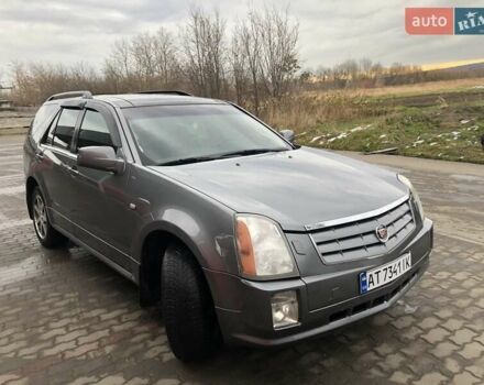 Сірий Каділак SRX, об'ємом двигуна 4.57 л та пробігом 129 тис. км за 7444 $, фото 19 на Automoto.ua