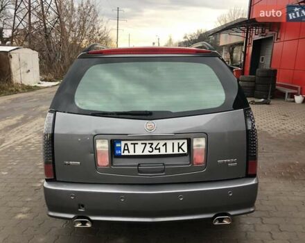 Сірий Каділак SRX, об'ємом двигуна 4.57 л та пробігом 129 тис. км за 7444 $, фото 15 на Automoto.ua