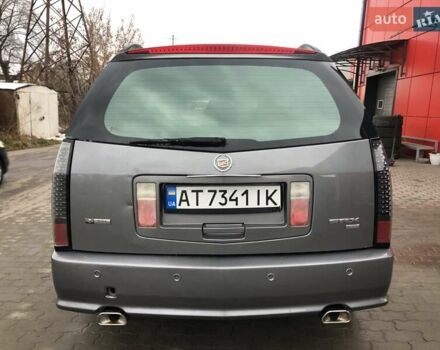 Сірий Каділак SRX, об'ємом двигуна 4.57 л та пробігом 129 тис. км за 7444 $, фото 14 на Automoto.ua