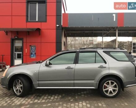 Сірий Каділак SRX, об'ємом двигуна 4.57 л та пробігом 129 тис. км за 7444 $, фото 11 на Automoto.ua