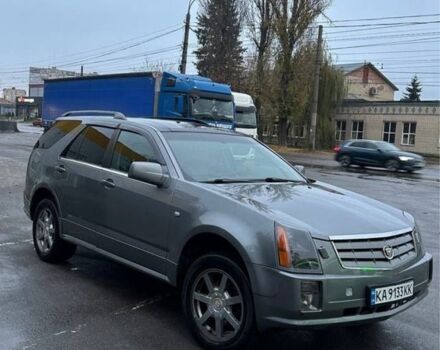 Сірий Каділак SRX, об'ємом двигуна 4.6 л та пробігом 390 тис. км за 3500 $, фото 1 на Automoto.ua