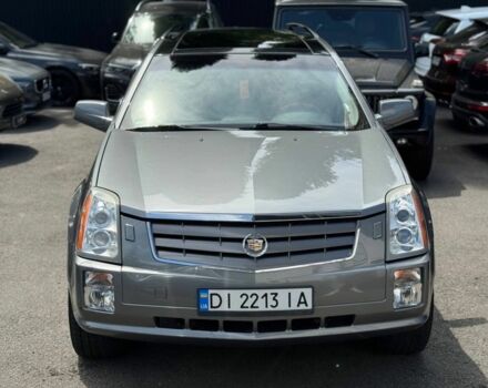 Сірий Каділак SRX, об'ємом двигуна 4.6 л та пробігом 141 тис. км за 5500 $, фото 1 на Automoto.ua