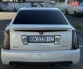 Белый Кадиллак STS, объемом двигателя 3.6 л и пробегом 225 тыс. км за 7900 $, фото 36 на Automoto.ua