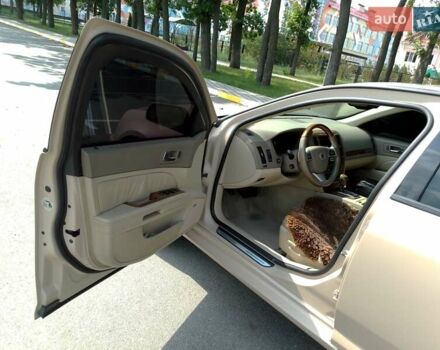 Кадиллак STS 2005 в Киеве на Automoto.ua Бежевый Кадиллак STS, объемом двигателя 4.6 л и пробегом 205 тыс. км за 12500 $, фото 13 на Automoto.ua