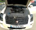 Бежевий Каділак STS, об'ємом двигуна 4.6 л та пробігом 201 тис. км за 12500 $, фото 7 на Automoto.ua
