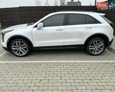 Кадиллак XT4 2018 в Киеве на Automoto.ua Белый Кадиллак XT4, объемом двигателя 2 л и пробегом 88 тыс. км за 23000 $, фото 6 на Automoto.ua