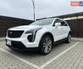 Кадиллак XT4 2018 в Киеве на Automoto.ua Белый Кадиллак XT4, объемом двигателя 2 л и пробегом 88 тыс. км за 23000 $, фото 1 на Automoto.ua