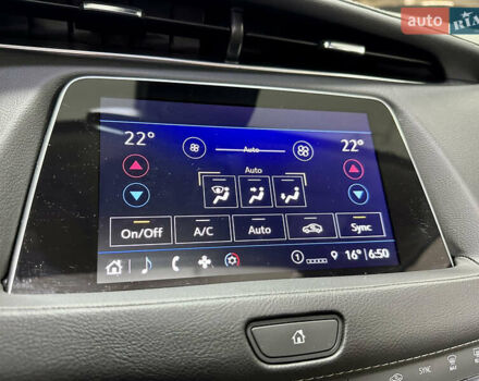 Білий Каділак XT4, об'ємом двигуна 2 л та пробігом 105 тис. км за 22500 $, фото 68 на Automoto.ua