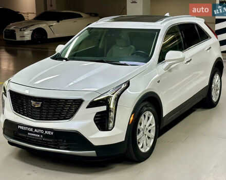 Белый Кадиллак XT4, объемом двигателя 2 л и пробегом 105 тыс. км за 22500 $, фото 7 на Automoto.ua