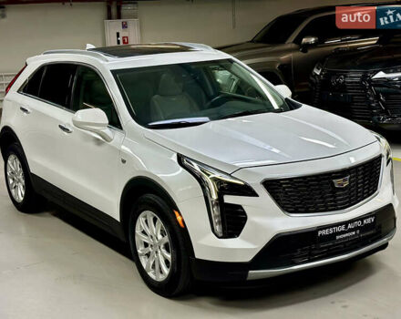Белый Кадиллак XT4, объемом двигателя 2 л и пробегом 105 тыс. км за 22500 $, фото 8 на Automoto.ua