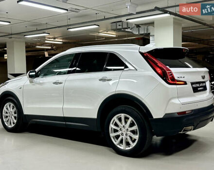 Белый Кадиллак XT4, объемом двигателя 2 л и пробегом 105 тыс. км за 22500 $, фото 13 на Automoto.ua