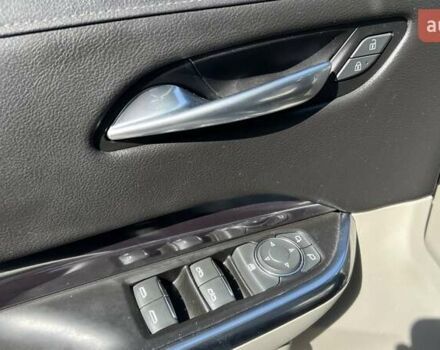 Чорний Каділак XT4, об'ємом двигуна 2 л та пробігом 97 тис. км за 20800 $, фото 12 на Automoto.ua