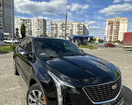 Чорний Каділак XT4, об'ємом двигуна 2 л та пробігом 45 тис. км за 25000 $, фото 1 на Automoto.ua