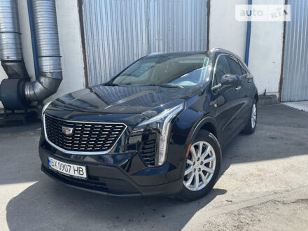 Каділак XT4 2019 у Хмельницькому на Automoto.ua Чорний Каділак XT4, об'ємом двигуна 2 л та пробігом 70 тис. км за 22500 $, фото 1 на Automoto.ua