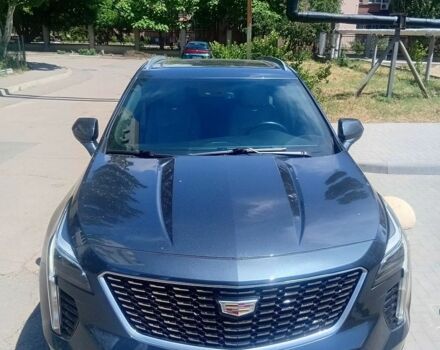 Серый Кадиллак XT4, объемом двигателя 2 л и пробегом 30 тыс. км за 20500 $, фото 1 на Automoto.ua