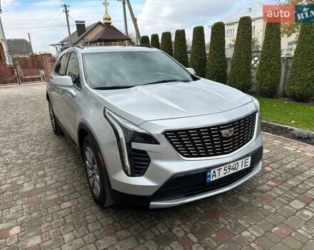 Сірий Каділак XT4, об'ємом двигуна 2 л та пробігом 129 тис. км за 17700 $, фото 1 на Automoto.ua