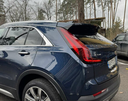 Синий Кадиллак XT4, объемом двигателя 2 л и пробегом 93 тыс. км за 20700 $, фото 3 на Automoto.ua