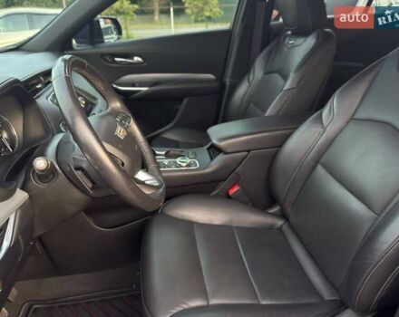 Синий Кадиллак XT4, объемом двигателя 2 л и пробегом 86 тыс. км за 23500 $, фото 18 на Automoto.ua