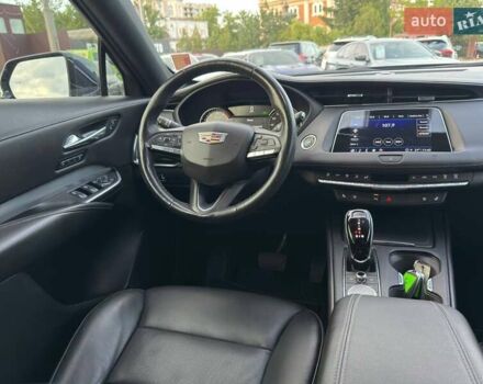 Синий Кадиллак XT4, объемом двигателя 2 л и пробегом 86 тыс. км за 23500 $, фото 12 на Automoto.ua