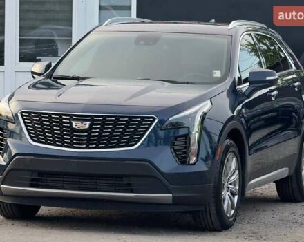 Синий Кадиллак XT4, объемом двигателя 2 л и пробегом 86 тыс. км за 23500 $, фото 2 на Automoto.ua