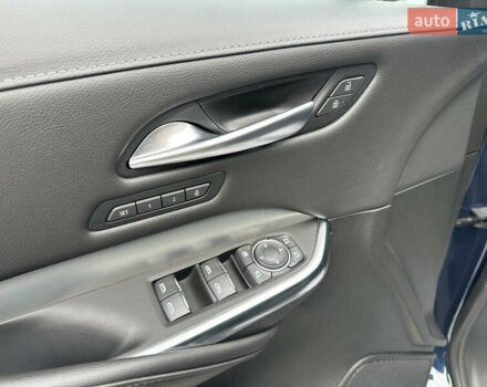 Синий Кадиллак XT4, объемом двигателя 2 л и пробегом 47 тыс. км за 26999 $, фото 18 на Automoto.ua