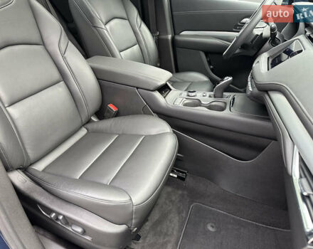 Синий Кадиллак XT4, объемом двигателя 2 л и пробегом 47 тыс. км за 26999 $, фото 9 на Automoto.ua