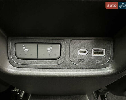 Синий Кадиллак XT4, объемом двигателя 2 л и пробегом 47 тыс. км за 26999 $, фото 14 на Automoto.ua