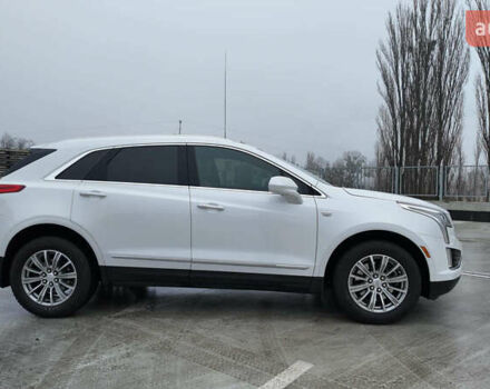 Белый Кадиллак XT5, объемом двигателя 3.65 л и пробегом 100 тыс. км за 20990 $, фото 6 на Automoto.ua